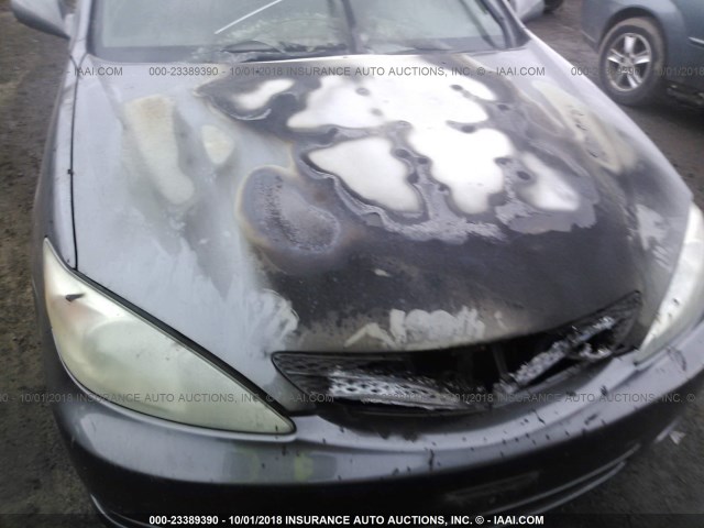 JTDBE32K520132040 - 2002 TOYOTA CAMRY LE/XLE/SE Boz foto 6