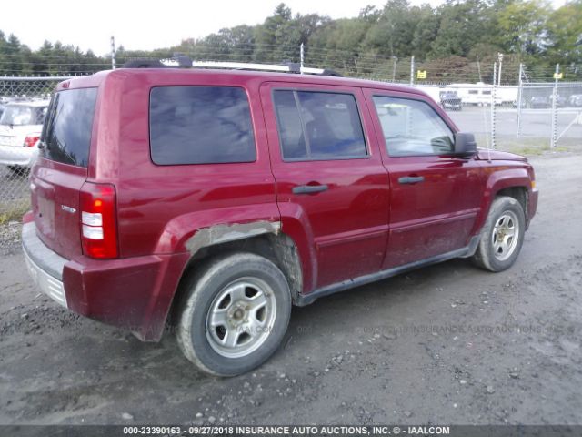 1J8FF48W97D251376 - 2007 JEEP PATRIOT LIMITED RED photo 4