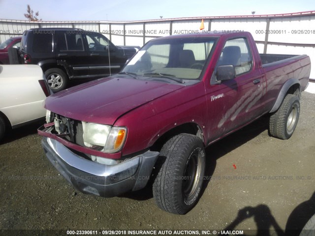 1N6DD21Y2WC315411 - 1998 NISSAN FRONTIER XE RED photo 2