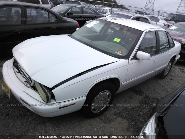 2G4WB52K4T1495839 - 1996 BUICK REGAL CUSTOM WHITE photo 2