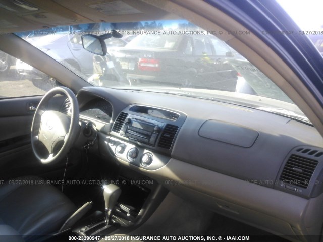 4T1BE32K05U389213 - 2005 TOYOTA CAMRY LE/XLE/SE Қара фото 5