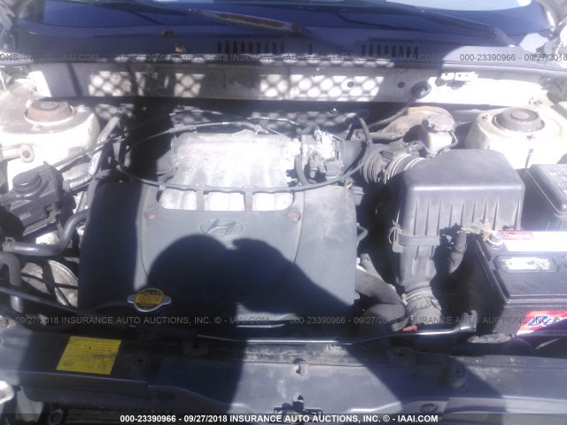 KM8SC83D61U108643 - 2001 HYUNDAI SANTA FE GLS/LX WHITE photo 10