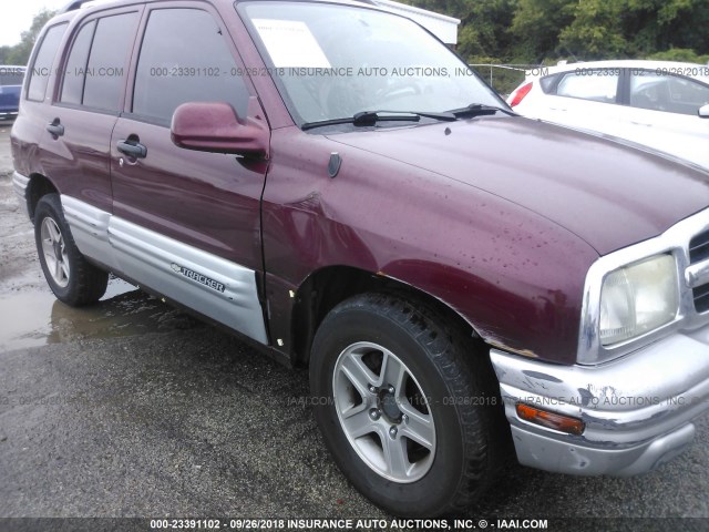 2CNBE634526931837 - 2002 CHEVROLET TRACKER LT MAROON photo 6