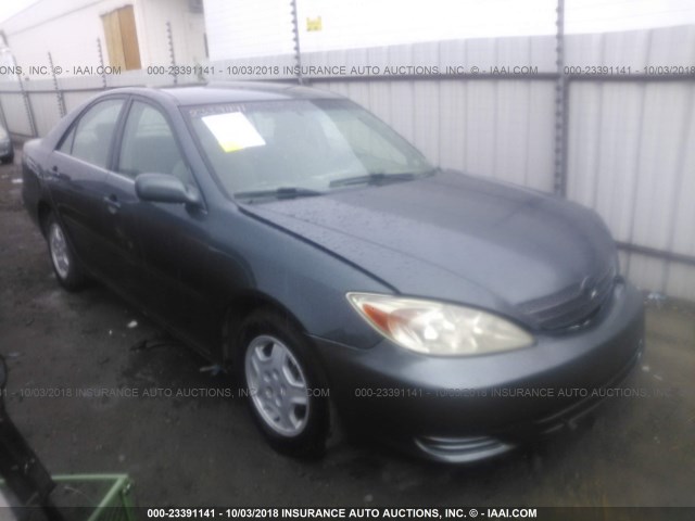 4T1BF32K52U514229 - 2002 TOYOTA CAMRY LE/XLE/SE GREEN photo 1