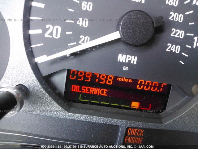 WBACD4320WAV61921 - 1998 BMW 328 I AUTOMATIC შავი ფოტო 7