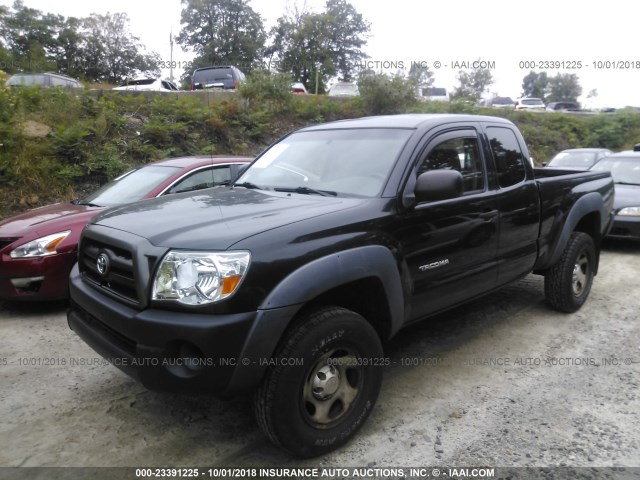 5TEUX42N85Z047863 - 2005 TOYOTA TACOMA ACCESS CAB Schwarz Foto 2