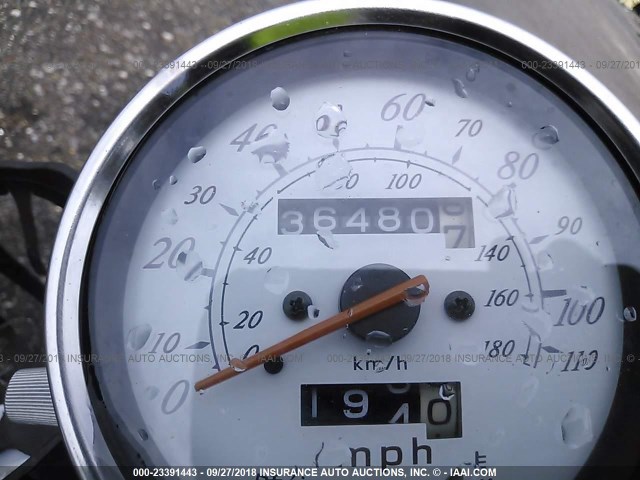 JH2RC4468YK300333 - 2000 HONDA VT750 CD2 红色 照片 7