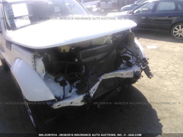 1D4PT4GK5BW589294 - 2011 DODGE NITRO HEAT WHITE photo 6