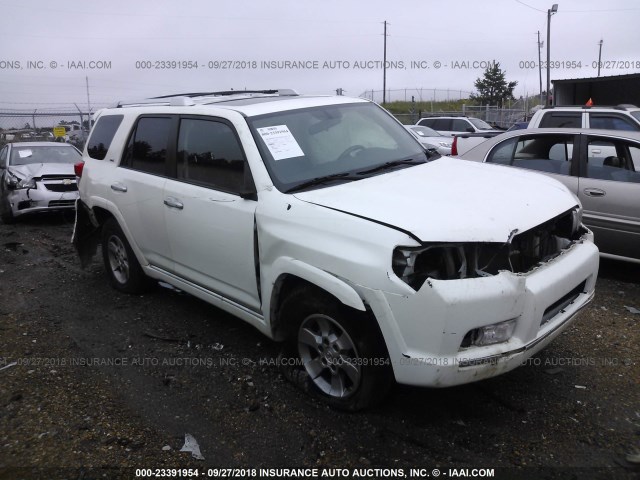 JTEBU5JR8A5005227 - 2010 TOYOTA 4RUNNER SR5/LIMITED/TRAIL WHITE photo 1