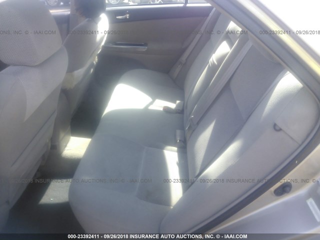4T1BE32K82U106309 - 2002 TOYOTA CAMRY LE/XLE/SE Алтын фото 8