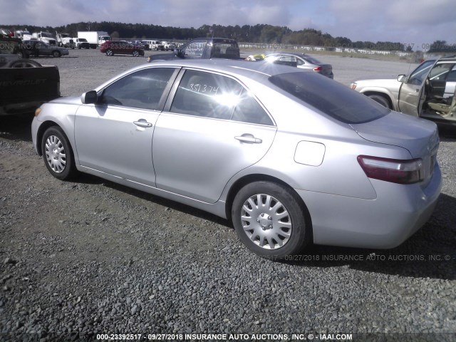 4T1BE46K67U707578 - 2007 TOYOTA CAMRY NEW GENERAT CE/LE/XLE/SE SILVER photo 3