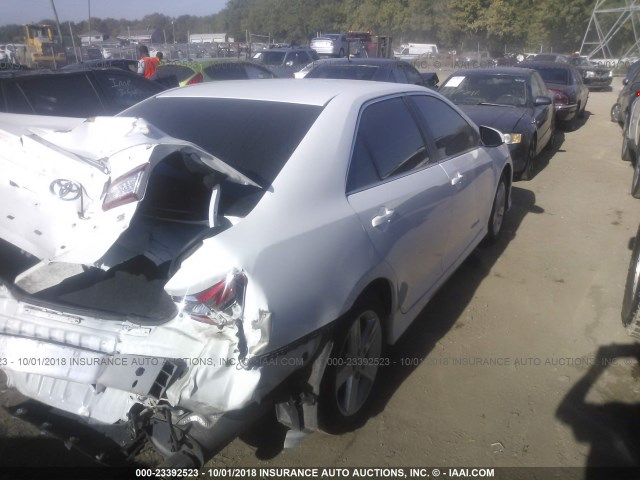 4T1BF1FK5EU393723 - 2014 TOYOTA CAMRY L/SE/LE/XLE თეთრი ფოტო 4