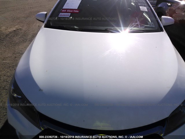 4T1BF1FK9GU124353 - 2016 TOYOTA CAMRY LE/XLE/SE/XSE WHITE photo 10