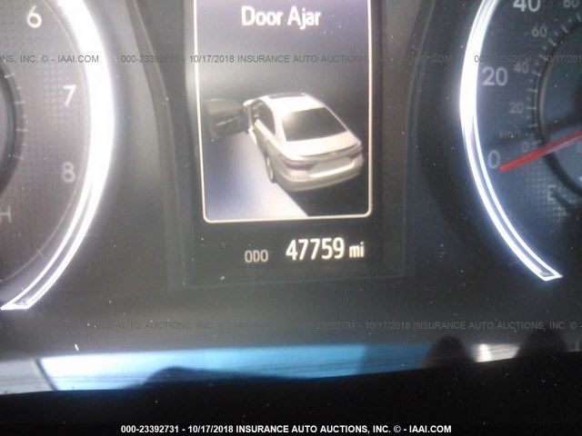 4T1BF1FKXHU377053 - 2017 TOYOTA CAMRY LE/XLE/SE/XSE 白色 照片 7