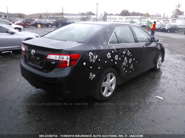 4T1BF1FK4EU419776 - 2014 TOYOTA CAMRY L/SE/LE/XLE 黑色 照片 4