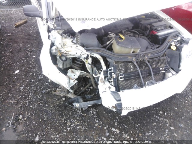 1J8GR48K87C604902 - 2007 JEEP GRAND CHEROKEE LAREDO/COLUMBIA/FREEDOM თეთრი ფოტო 6