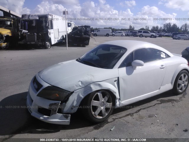 TRUSC28NX21017886 - 2002 AUDI TT WHITE photo 6