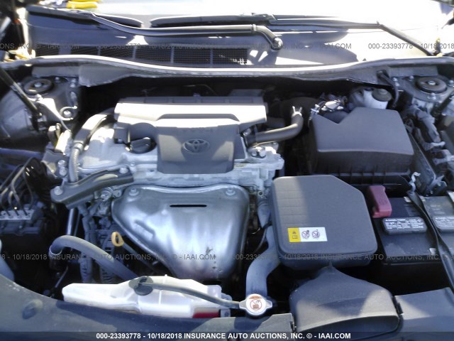 4T1BF1FK2HU739229 - 2017 TOYOTA CAMRY LE/XLE/SE/XSE 黑色 照片 10