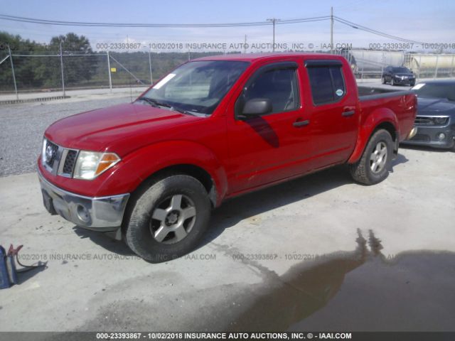 1N6AD07W95C449523 - 2005 NISSAN FRONTIER CREW CAB LE/SE/OFF ROAD RED photo 2