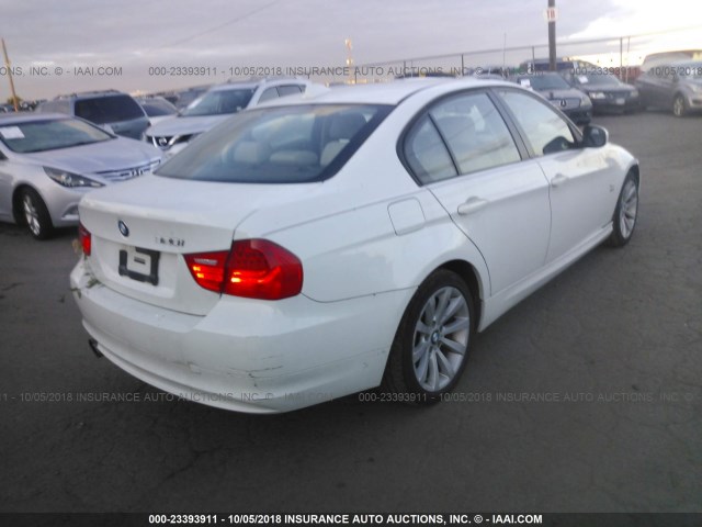 WBAPK53599A513233 - 2009 BMW 328 XI SULEV WHITE photo 4