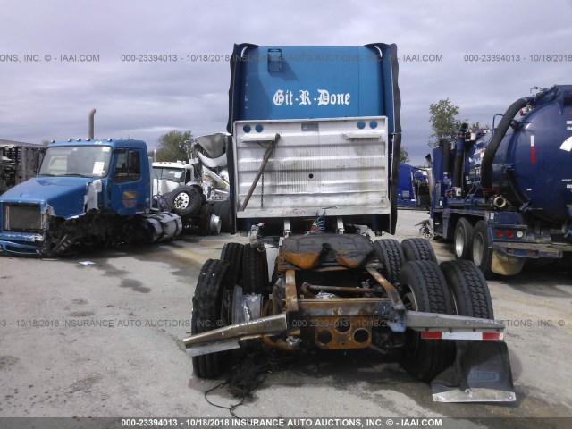 1FUPCSZB1VL807776 - 1997 FREIGHTLINER CONVENTIONAL FLD120 BLUE photo 8