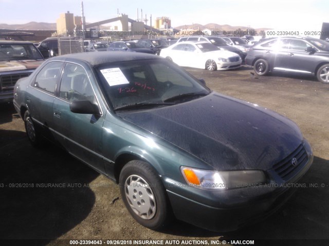 4T1BG22K3VU122720 - 1997 TOYOTA CAMRY CE/LE/XLE 绿色 照片 1