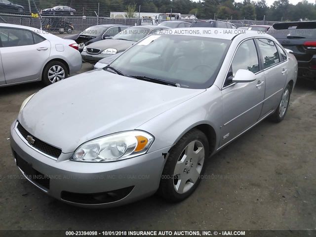 2G1WD58C489111414 - 2008 CHEVROLET IMPALA SUPER SPORT SILVER photo 2