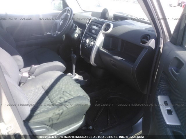 JTLKT324450197316 - 2005 TOYOTA SCION XB Сұр фото 5