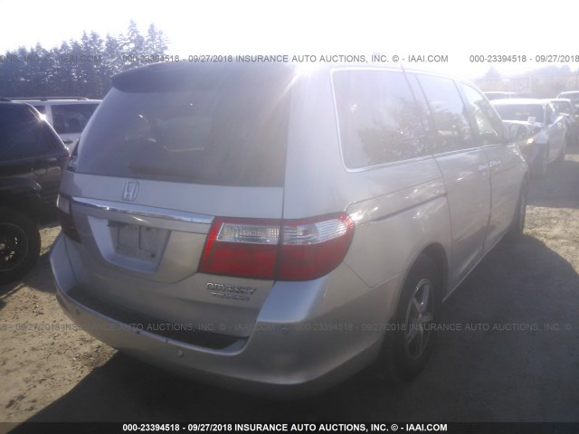 5FNRL38845B097531 - 2005 HONDA ODYSSEY TOURING SILVER photo 4