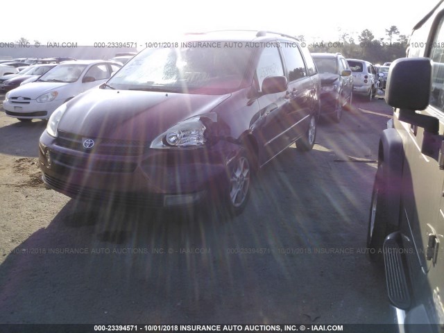 5TDBA22C24S026451 - 2004 TOYOTA SIENNA XLE/XLE LIMITED MAROON photo 2