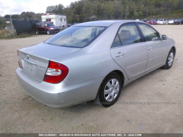 4T1BE32K73U164445 - 2003 TOYOTA CAMRY LE/XLE/SE Күміс фото 4