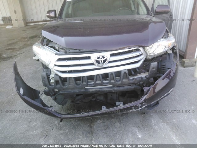 5TDBK3EHXCS104385 - 2012 TOYOTA HIGHLANDER SE MAROON photo 6