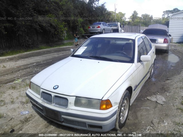 WBACA5323SFG13394 - 1995 BMW 318 I WHITE photo 6