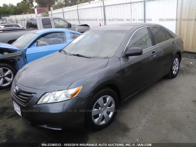 4T4BE46K38R022722 - 2008 TOYOTA CAMRY CE/LE/XLE/SE GRAY photo 2