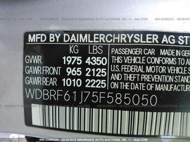 WDBRF61J75F585050 - 2005 MERCEDES-BENZ C 240 SILVER photo 9