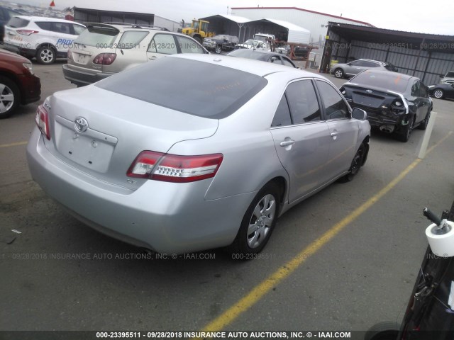 4T1BF3EK0AU038157 - 2010 TOYOTA CAMRY SE/LE/XLE 银色 照片 4