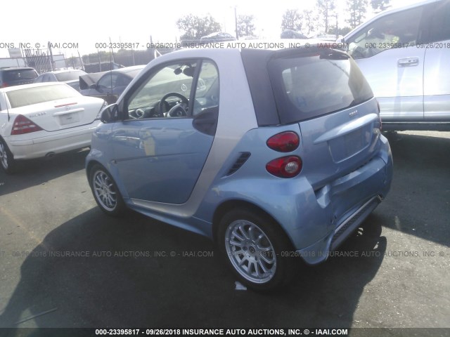 WMEEJ3BA2DK587811 - 2013 SMART FORTWO PURE/PASSION Light Blue photo 3