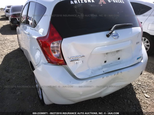 3N1CE2CP9EL388703 - 2014 NISSAN VERSA NOTE S/S PLUS/SV/SL WHITE photo 6