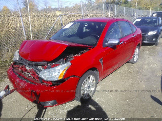 1FAHP35N78W205530 - 2008 FORD FOCUS SE/SEL/SES RED photo 2