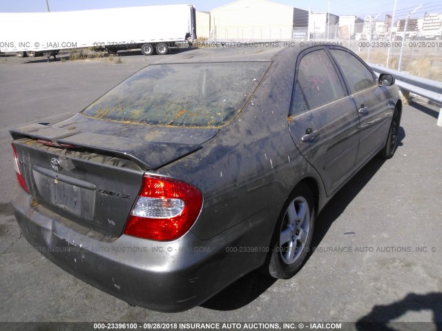 4T1BF32K62U512988 - 2002 TOYOTA CAMRY LE/XLE/SE Сұр фото 4