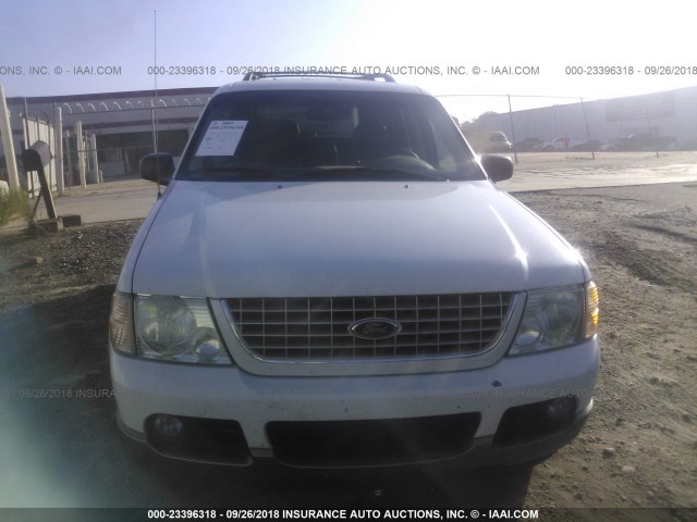 1FMDU64E62ZC06223 - 2002 FORD EXPLORER EDDIE BAUER WHITE photo 6