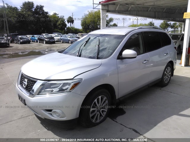 5N1AR2MN1FC708918 - 2015 NISSAN PATHFINDER S/SV/SL/PLATINUM SILVER photo 2