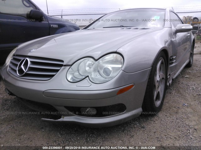 WDBSK75F24F073316 - 2004 MERCEDES-BENZ SL 500 SILVER photo 6