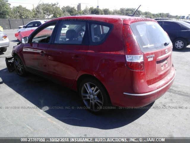 KMHDC86E09U040946 - 2009 HYUNDAI ELANTRA TOURING  RED photo 3