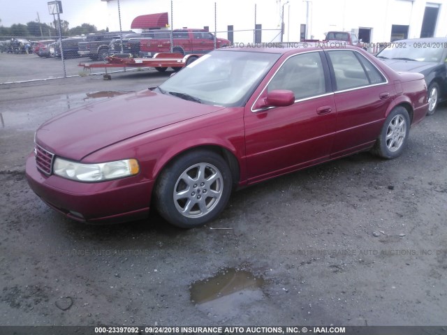 1G6KY54933U136761 - 2003 CADILLAC SEVILLE STS RED photo 2