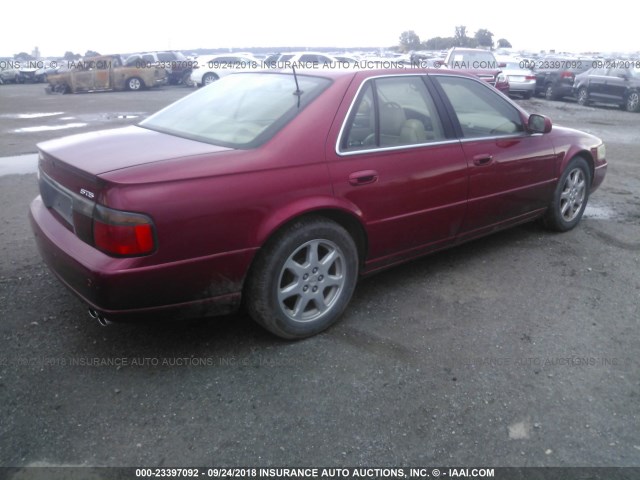 1G6KY54933U136761 - 2003 CADILLAC SEVILLE STS RED photo 4