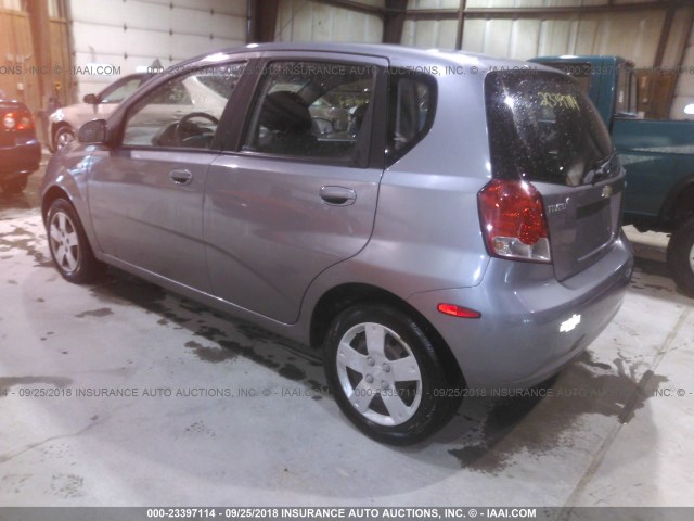 KL1TD66678B036100 - 2008 CHEVROLET AVEO LS GRAY photo 3