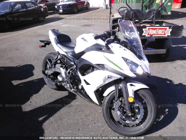 JKAEXEJ12HDA01674 - 2017 KAWASAKI EX650 J თეთრი ფოტო 1