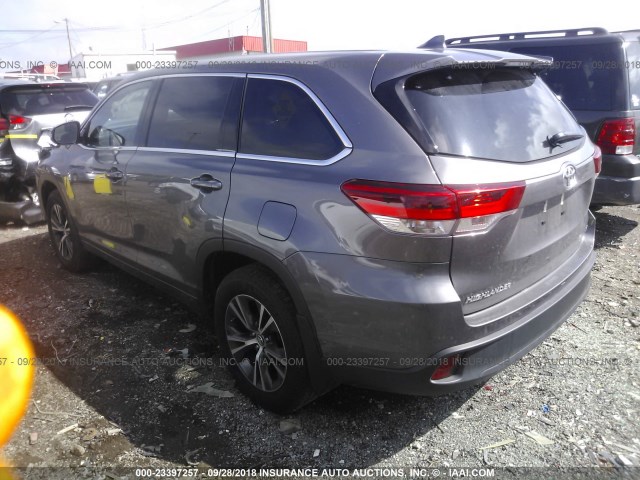 5TDZZRFH0HS230564 - 2017 TOYOTA HIGHLANDER LE/LE PLUS GRAY photo 3