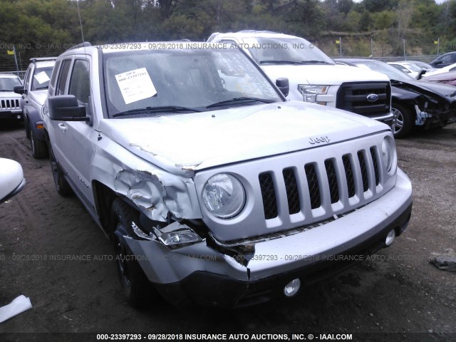 1C4NJPFB6CD627237 - 2012 JEEP PATRIOT LATITUDE SILVER photo 1